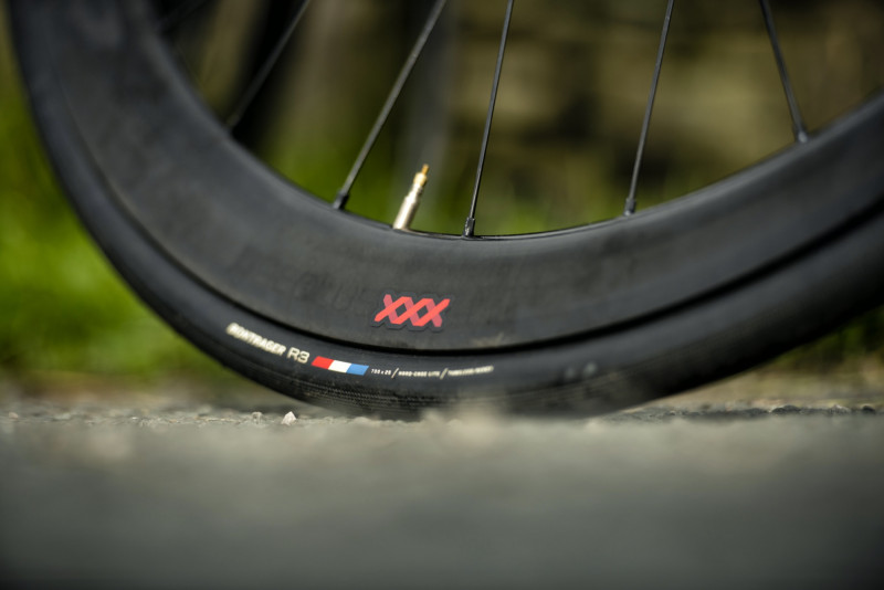 bontrager_r3_1_edit.jpg