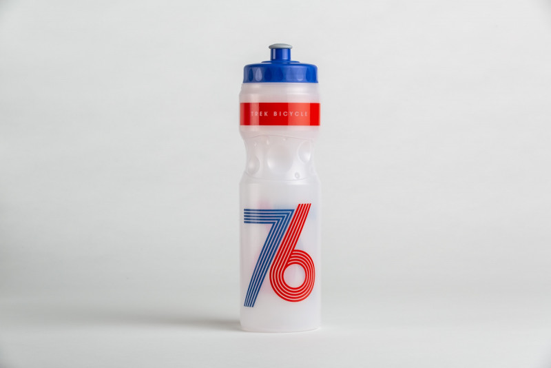 bottlesofaustraliatrek76waterbottle_35563_b_primary.jpg